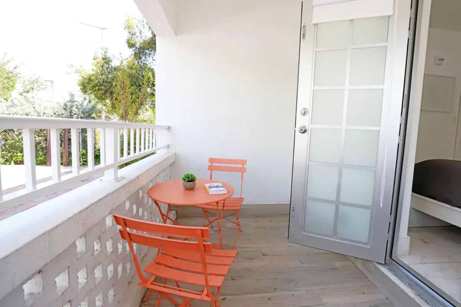 South Beach 2 Bedroom Family & Pet Friendly Apartment With Balcony & Free Parking Майами-Бич Экстерьер фото